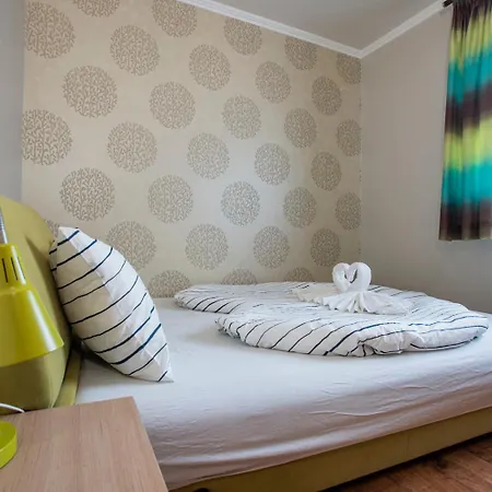 Beszédes József Sétányi Apartman Siófok