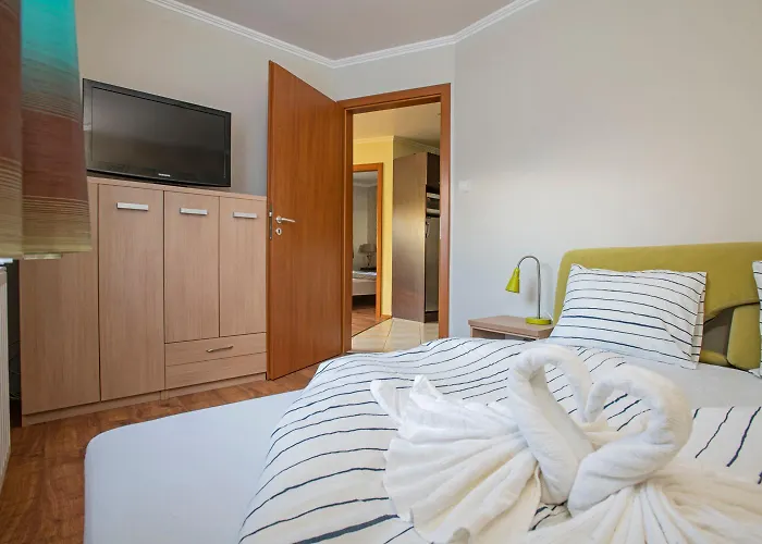 Beszedes Jozsef Setanyi * Siófok